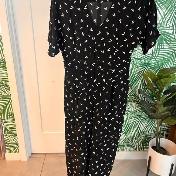 Whistles black and White Camila Button Down Jumpsuit Size 6 - Picture 3 of 10